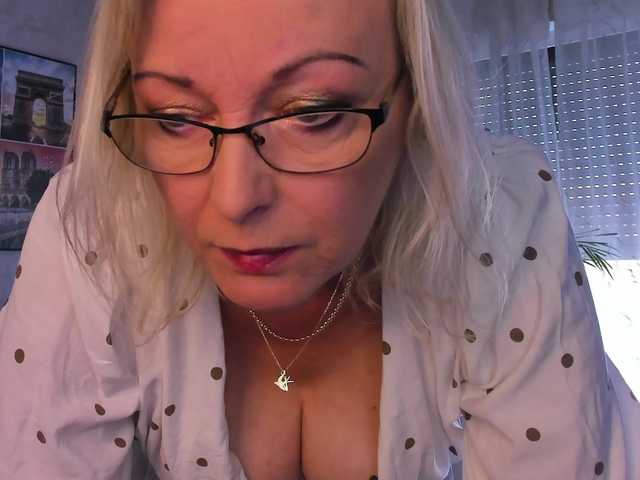 SoftVANESSA online show from August 12, 2:41 pm