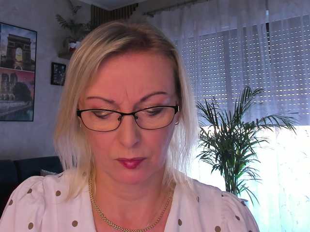 SoftVANESSA online show from August 12, 3:47 pm
