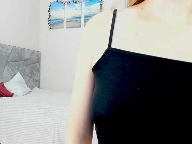 SofyMae online show from August 14, 5:38 pm