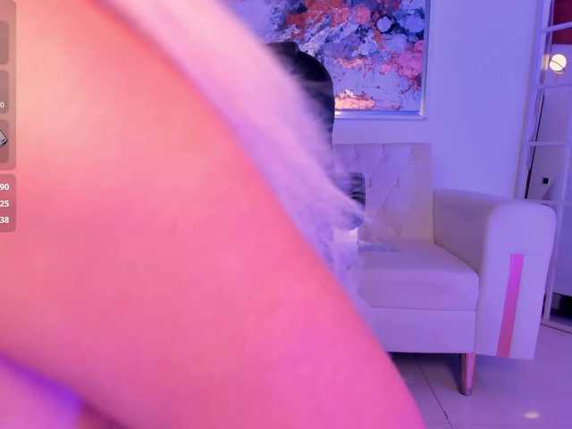 SophieBarnett online show from August 8, 3:39 am