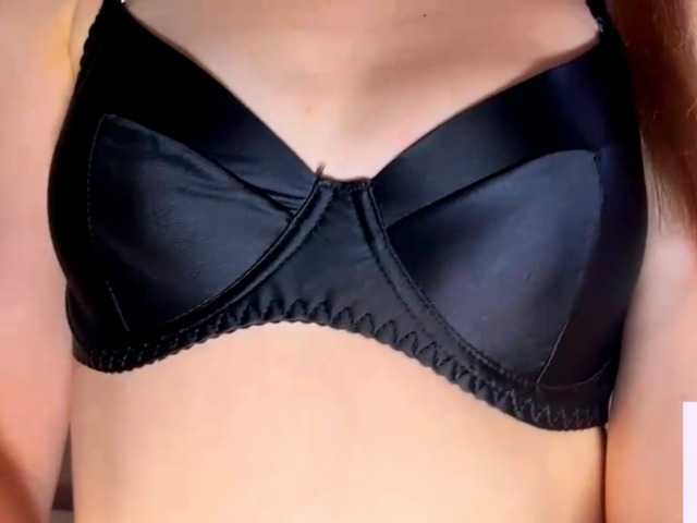 SoraKitty online show from August 6, 11:31 am