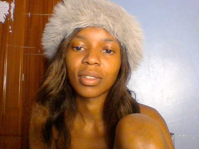 Spiced-sweetness online show from August 9, 2:56 am