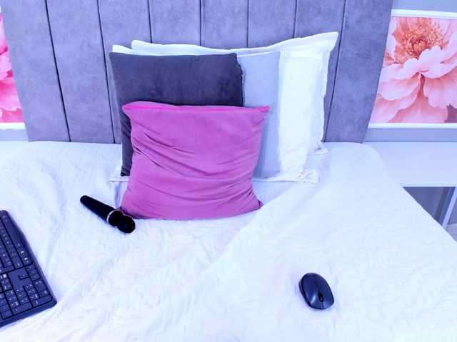 StaceyWhite online show from July 28, 11:33 pm
