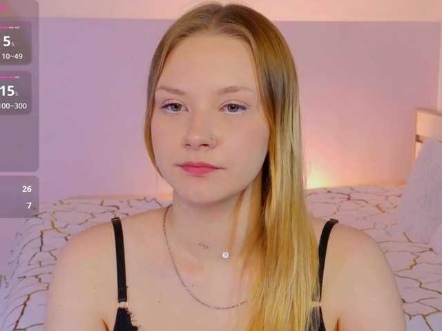 StaceyyJones online show from August 4, 2:47 pm