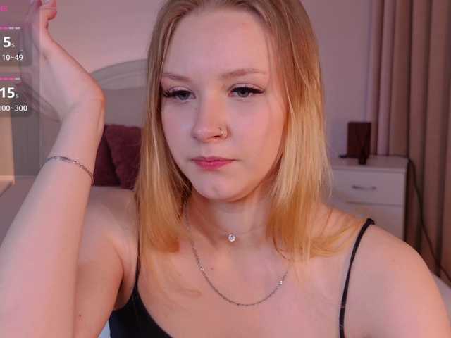 StaceyyJones online show from August 9, 6:53 pm