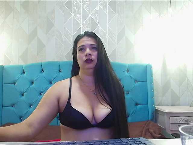 StarMilaX online show from June 18, 7:19 am