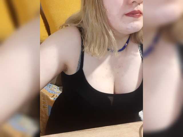 StefanyMellow3 online show from June 27, 9:39 pm