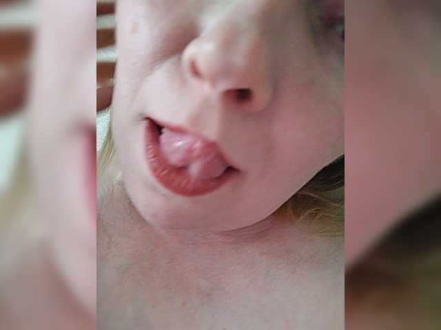Stella Sexy online show from July 4, 7:43 am