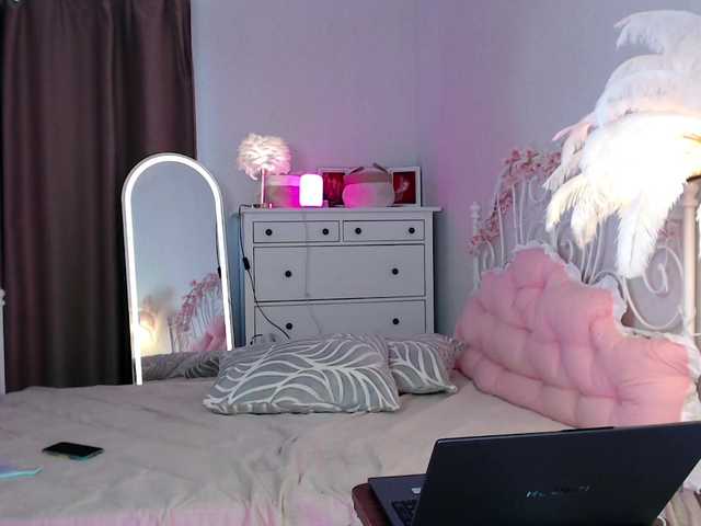 StephanieEclipse online show from July 28, 9:26 am