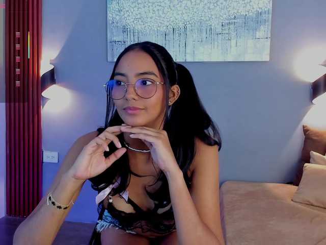 Stephanni online show from July 24, 7:33 am