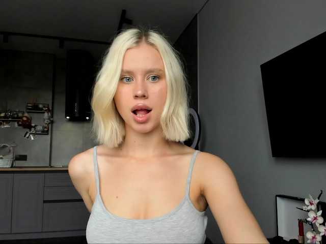 Sunlovv online show from July 23, 10:06 am