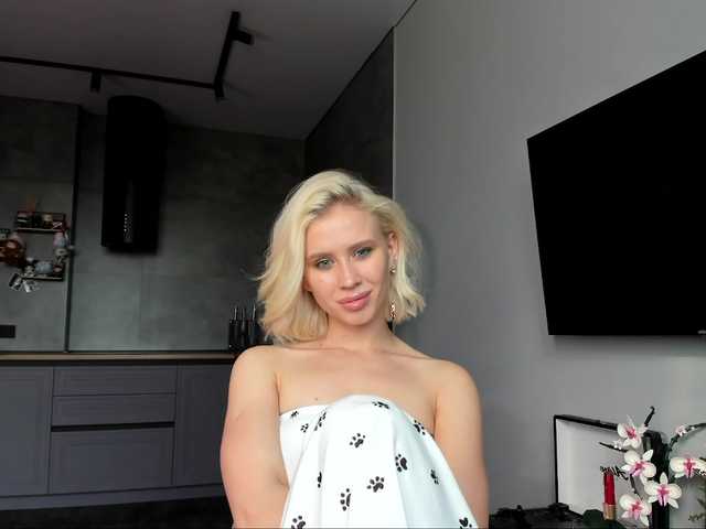 Sunlovv online show from July 29, 11:17 am