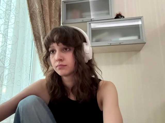 SunniCunningan online show from August 12, 3:36 pm