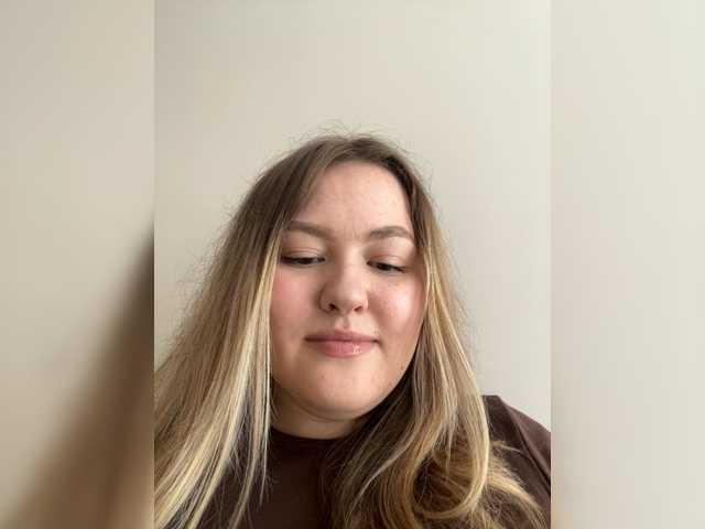 SunshineEmma online show from June 30, 8:21 pm