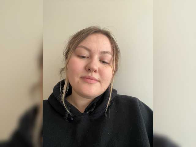 SunshineEmma online show from July 14, 5:01 am