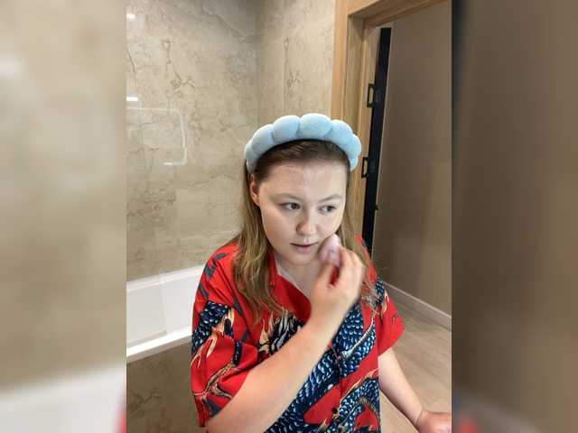 SunshineEmma online show from August 2, 10:22 am