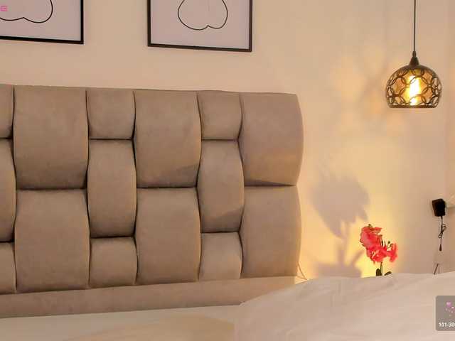 Susan-sweet online show from August 7, 2:11 am