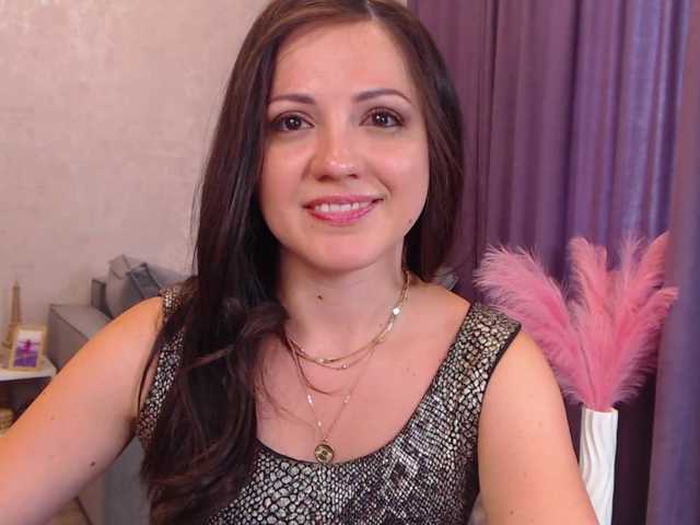SusanMorandi online show from August 8, 9:31 am