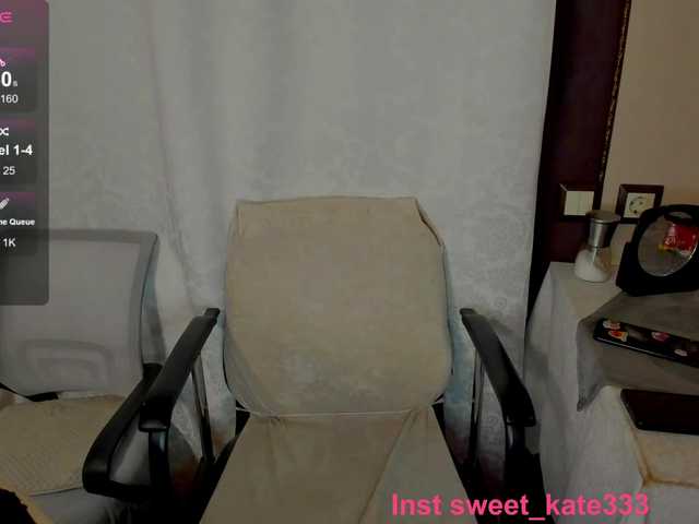 Sweet-Kate333 online show from August 12, 11:51 pm