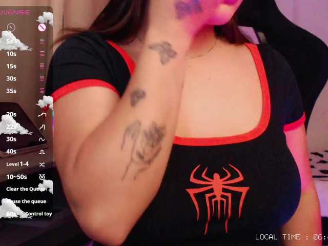 Sweet-emily  online show from August 12, 11:51 pm