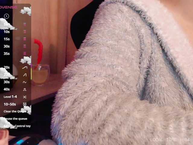 Sweet-emily  online show from August 13, 9:51 pm