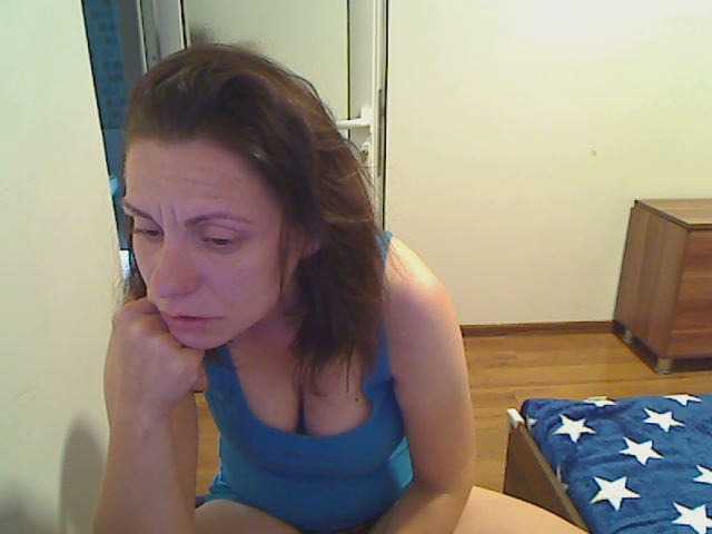 SweetAdela online show from August 1, 11:44 pm