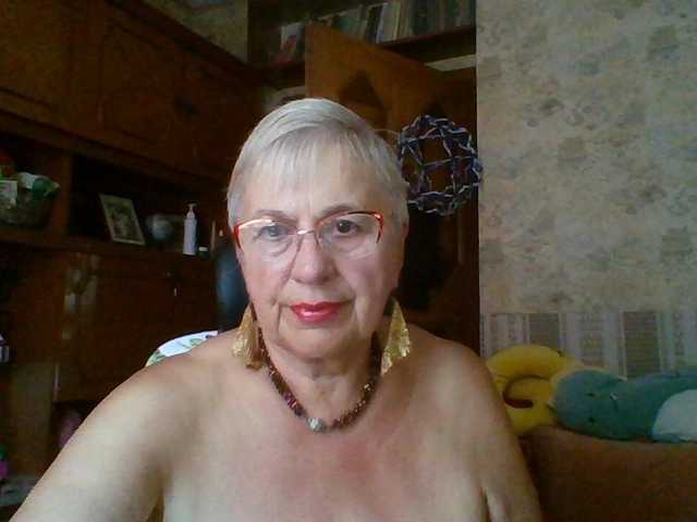 SweetCherry00 online show from August 8, 2:28 pm