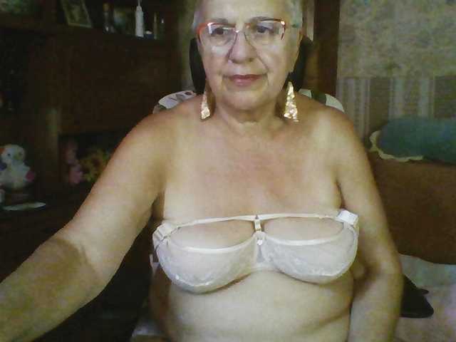 SweetCherry00 online show from August 10, 3:46 pm