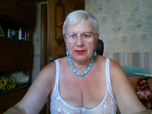 SweetCherry00 online show from August 13, 7:44 am