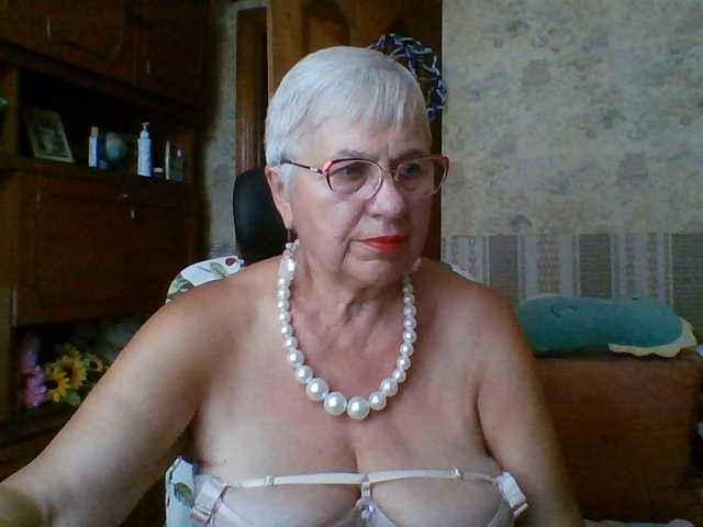 SweetCherry00 online show from August 14, 11:03 am
