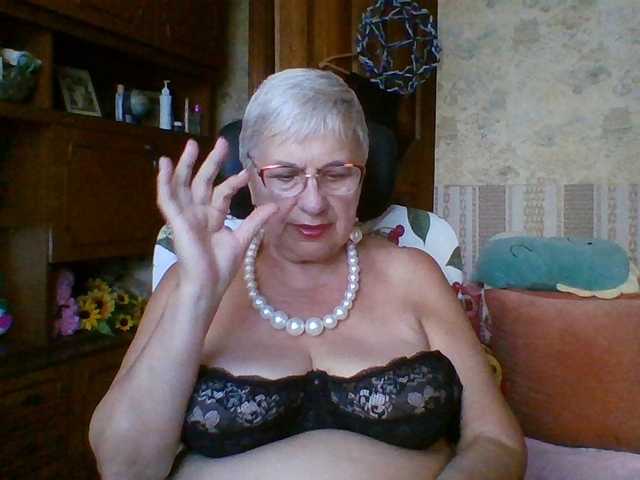 SweetCherry00 online show from August 15, 7:56 am