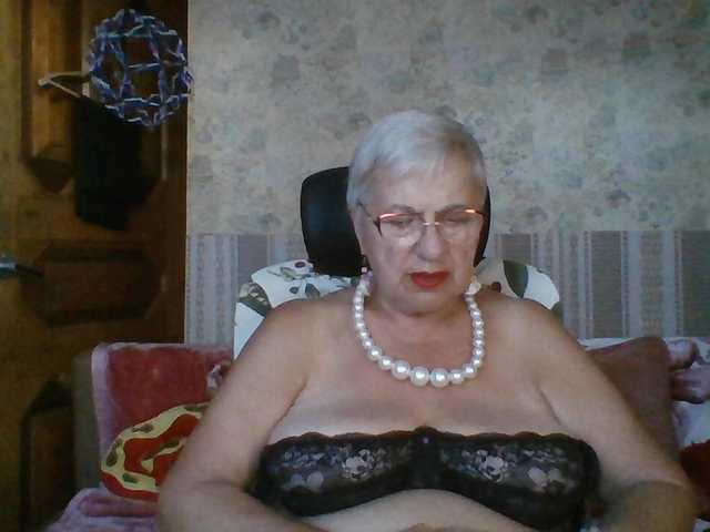 SweetCherry00 online show from August 15, 4:00 pm