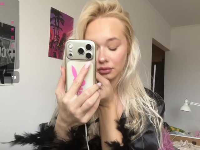 SweetMi333 online show from August 8, 8:58 am