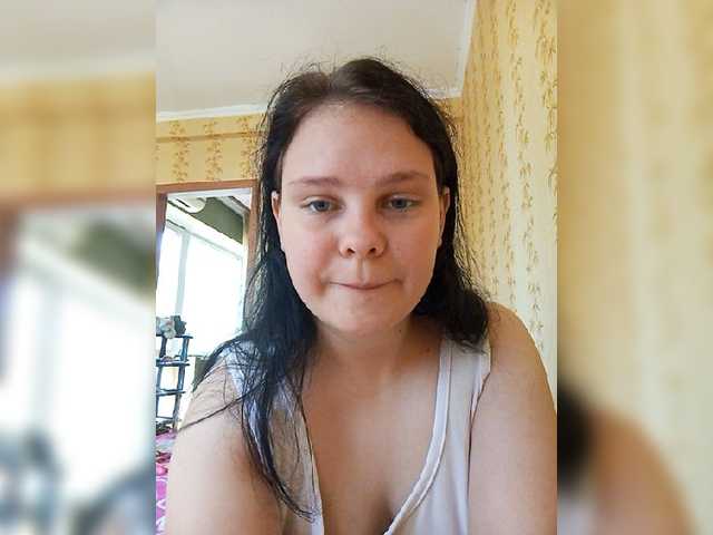 SweetPiggy13 online show from July 17, 11:32 am