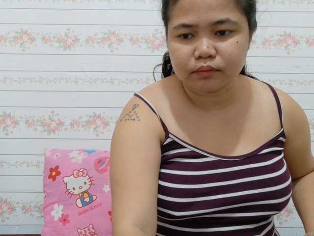 Sweetbigtits69 online show from August 14, 2:15 am