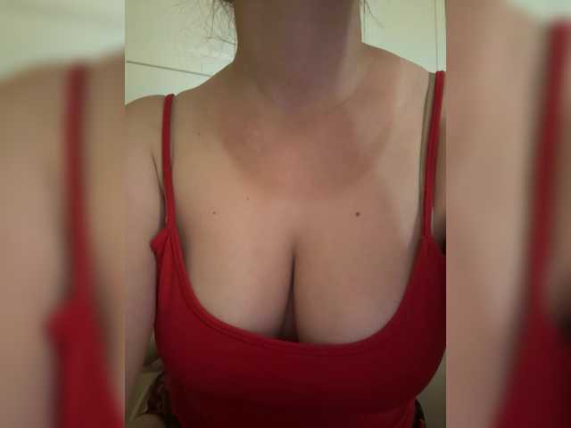 Sweetdee07 online show from July 30, 4:14 pm