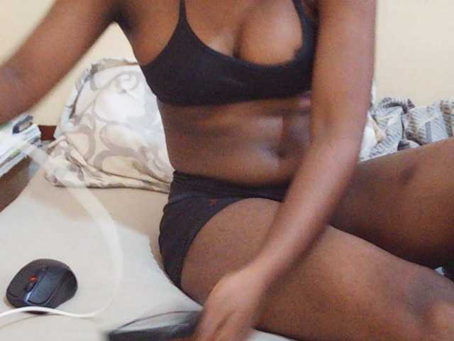 Sweetdiva2 online show from August 9, 6:58 am