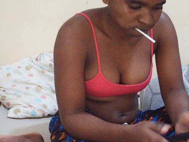 Sweetdiva2 online show from August 13, 5:38 pm