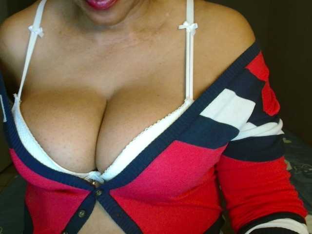 Sweetlilya online show from August 11, 10:23 pm