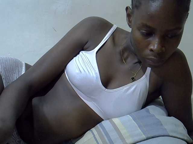 Sweetpussie online show from August 4, 3:31 pm