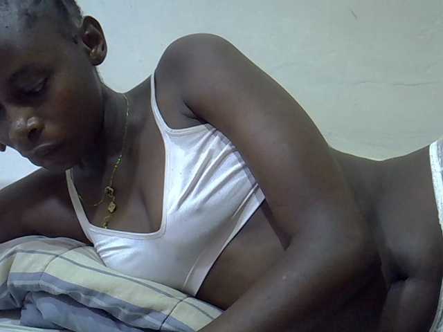 Sweetpussie online show from August 5, 12:58 pm