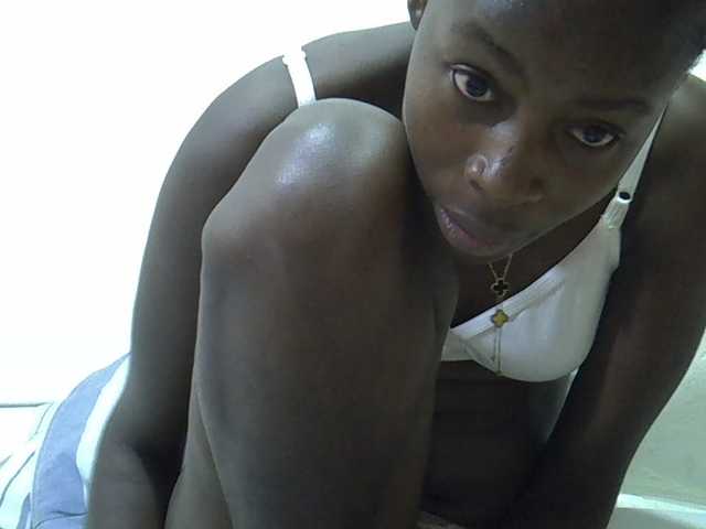 Sweetpussie online show from August 8, 12:11 am