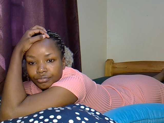 Sweetroshana online show from August 12, 7:43 am