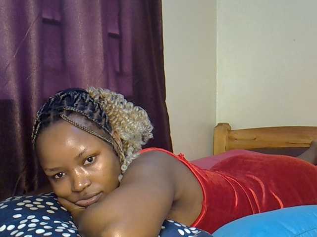 Sweetroshana online show from August 15, 10:52 am
