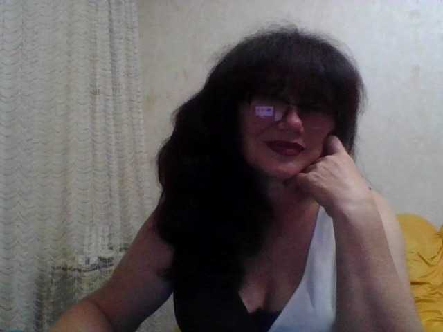 Sylvia-5 online show from August 18, 8:04 pm