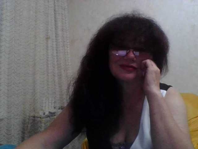 Sylvia-5 online show from August 21, 11:00 pm