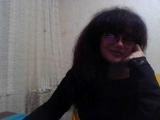 Sylvia-5 online show from September 6, 9:32 pm