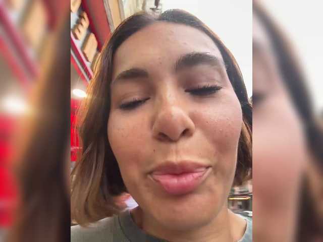 Talilia online show from August 15, 1:48 pm