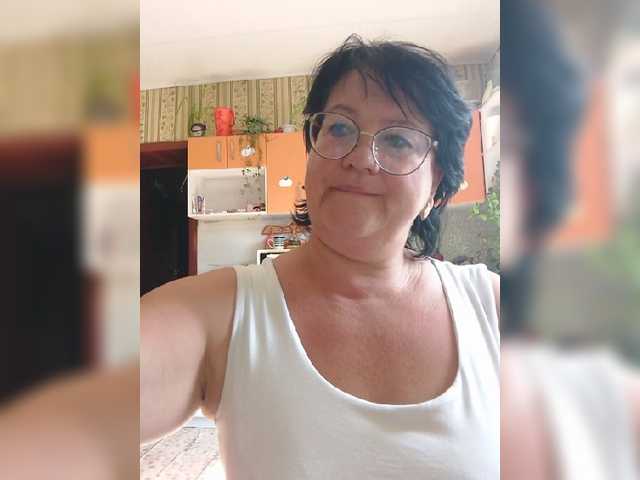 Tanya19722 online show from August 6, 10:47 am