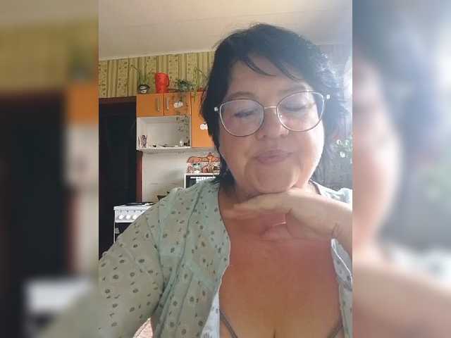 Tanya19722 online show from August 14, 5:33 am